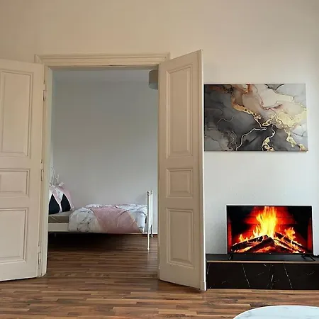 Direkt An Der Arena, Waldstrasse * لبسيا