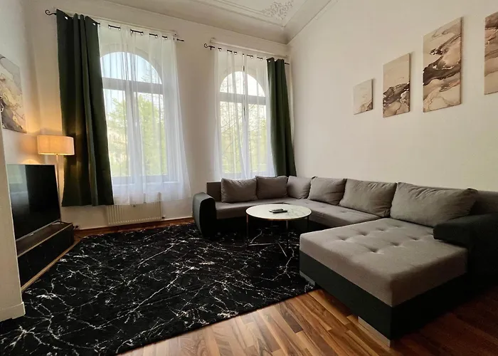 Apartament Direkt An Der Arena, Waldstrasse